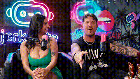 HAILEY ROSE TAKES IT ALL OFF RAY J WALKS OFF_p5.gif