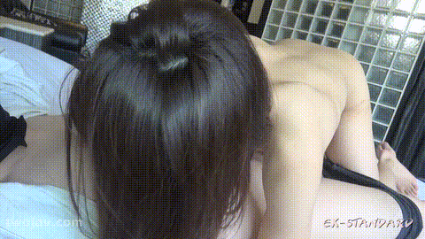 FC2-PPV-4830437_3_p40.gif