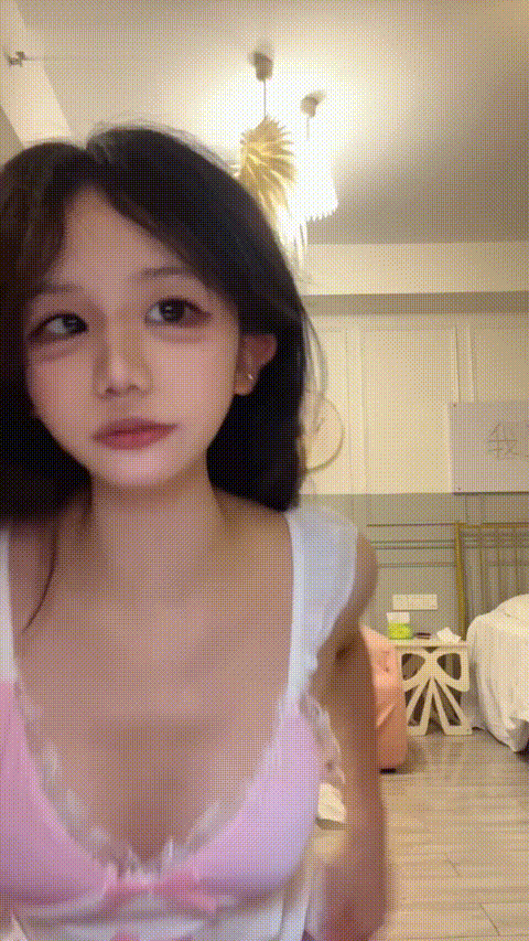 怡怡_小怡饱饱_20260217_204303_p5_compressed.gif