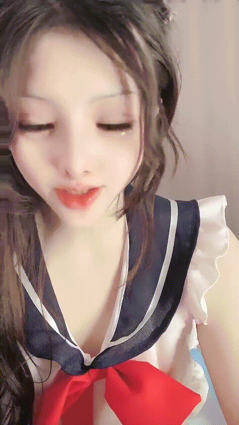 卡哇伊校花推荐 超正点【1点萝】美到让你鸡巴翘起 道具自慰喷水 看脸就能射的学生妹 罕.gif