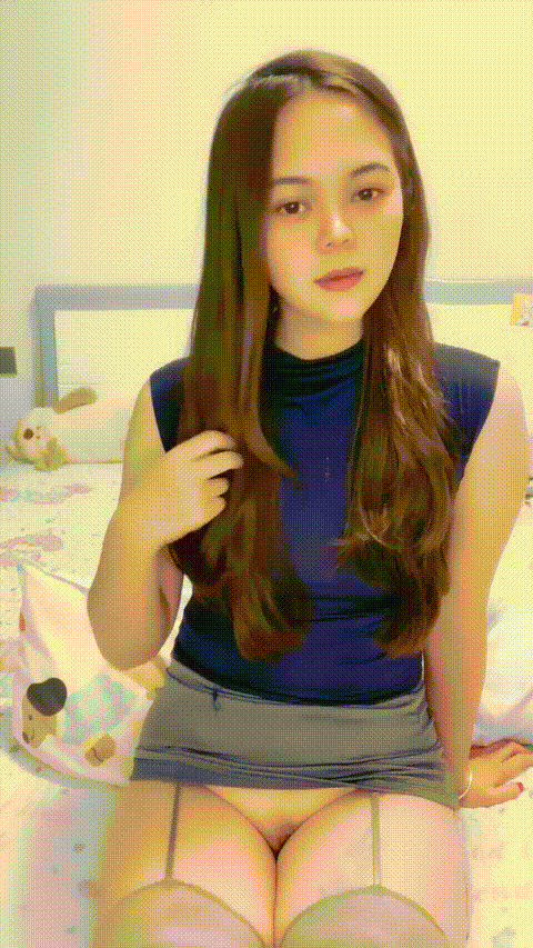 绵绵的蜜桃臀_20260208_164643_p5_compressed.gif