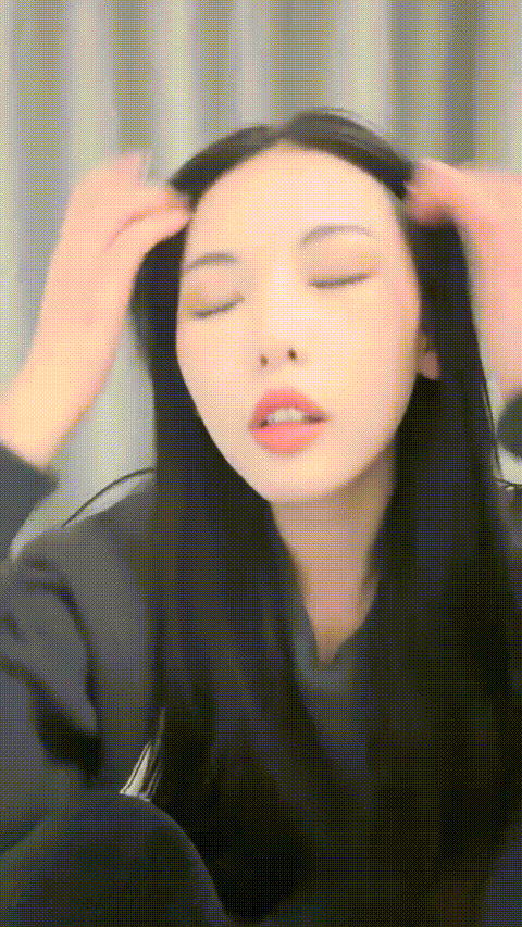 小野师妹_极品漂亮女神_牛仔裤_双道具_喷水_特写_6_p40.gif