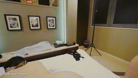 FC2-PPV-4838936_p80.gif
