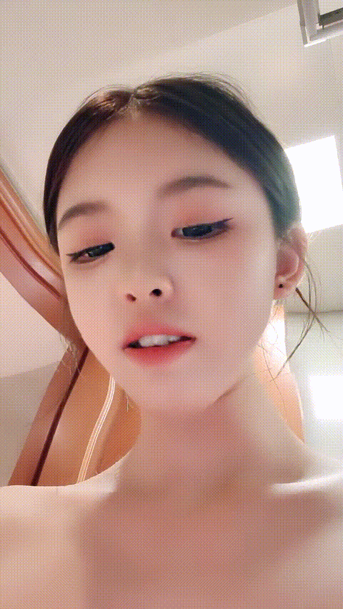 䒕懒猫_20260217_214635_p80_compressed.gif