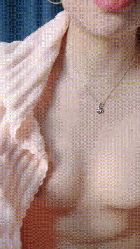 【少萝小甜甜】清纯无敌_我见犹怜绝美嫩妹道具自慰爱死_2_p80 (2).gif