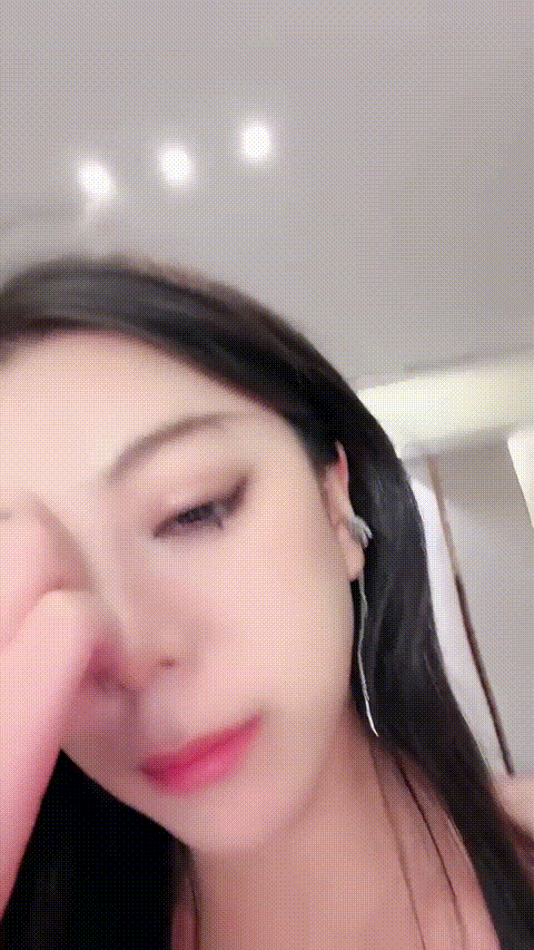 西奶_20260308_095006_p60_compressed.gif