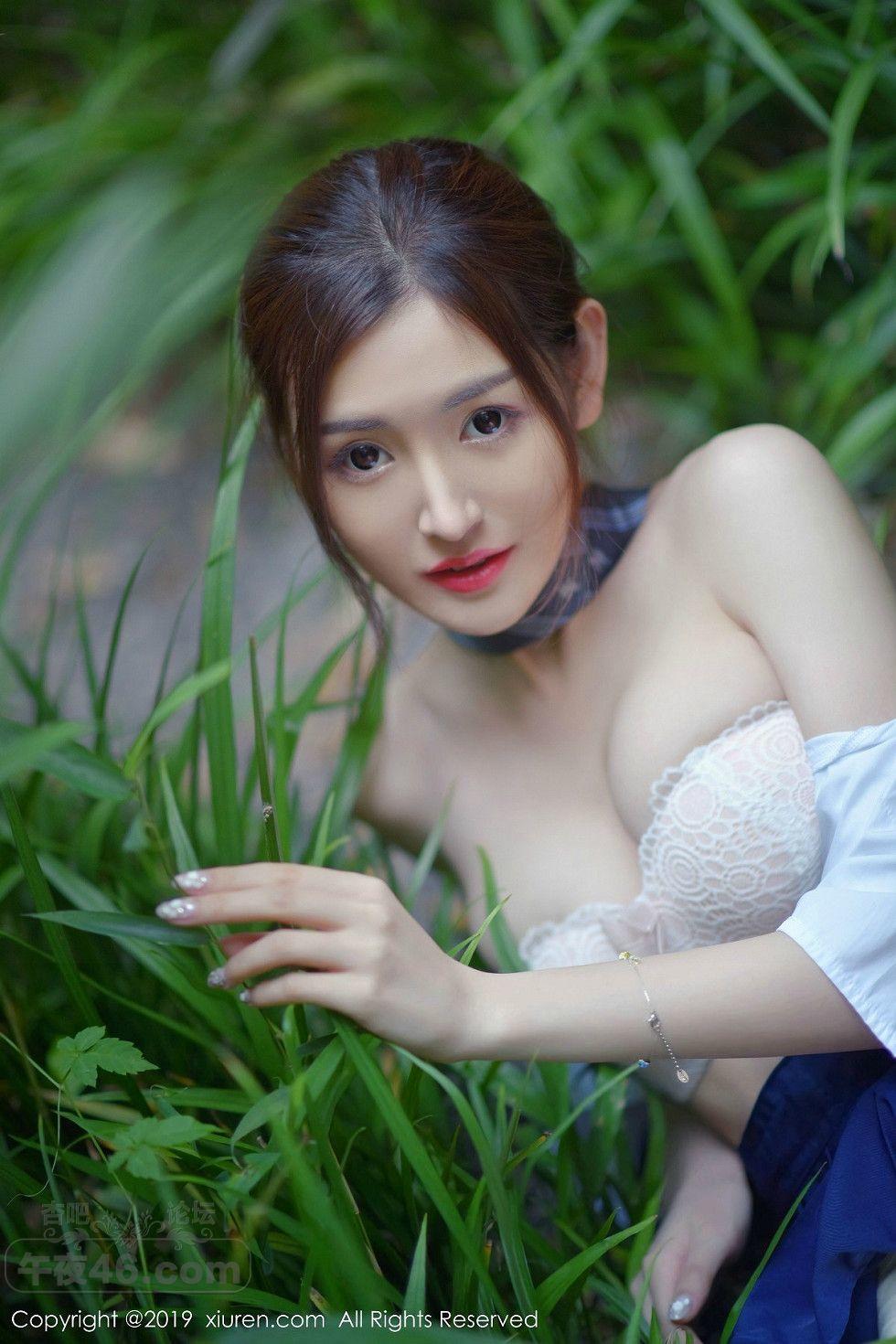 FF10556429.jpg