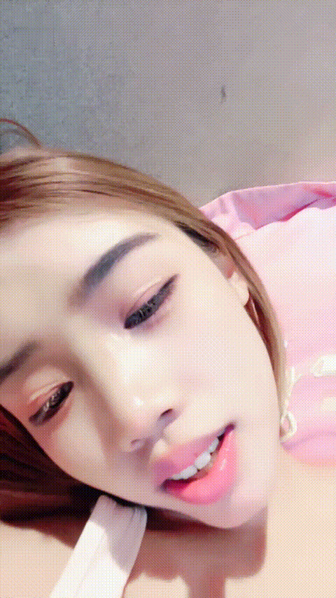 你的呆呆鱼_20260209_162306_p20_compressed.gif