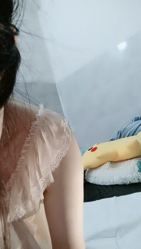 #爱新觉罗婷___7_0yf64_p80_compressed.gif