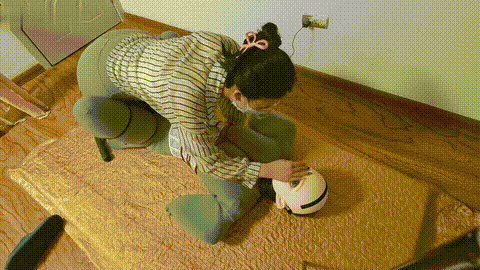 女M kig多层马油丝袜全包，皮革头套多层息窒差点没解开，k9人形犬全包木乃伊139_p80.g.gif