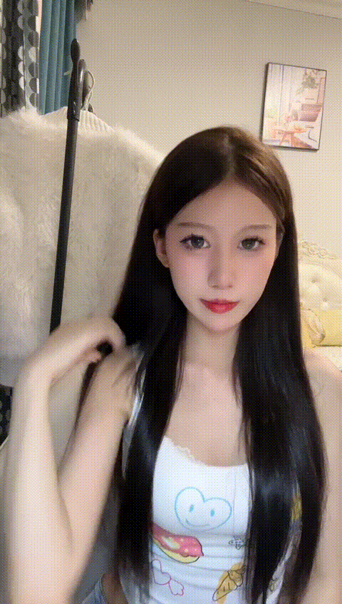 vlc_record_2023_06_01_20h13m33s_cx___p80_compressed.gif