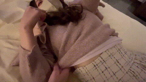 [Couple] Female college student who cums 5 times in 10 minutes_p5.gif