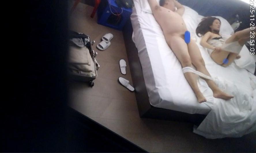 bandicam 2025-11-21 19-03-45-664-11202521203321-E07.jpg