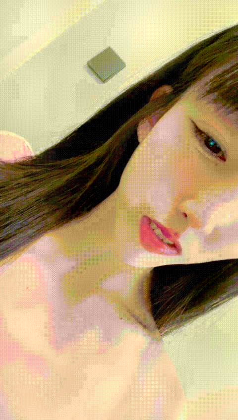 #上野尤物__7_2_ol16w_p80_compressed.gif