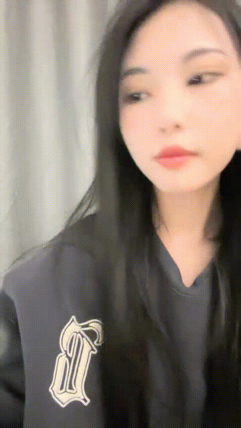 小野师妹_极品漂亮女神_牛仔裤_双道具_喷水_特写_6_p60.gif