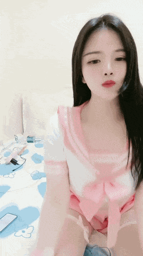 rxhqk6xc_compressed.gif