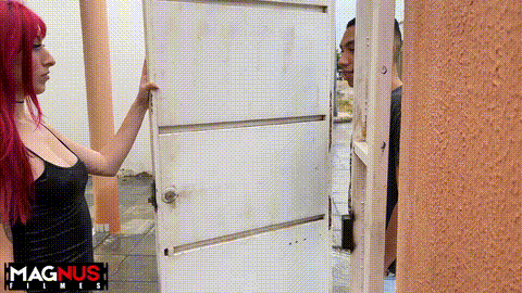 After the glass of water he got a blowjob from the naughty redhead_p5.gif