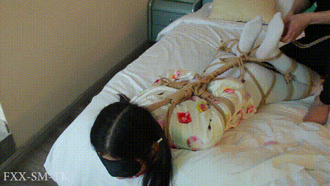 今日黄片_ FXX_FXX_SM_17_TK特集_笑到哭是一种什么样的体验_体验多个阶段TK_全程循环G.gif