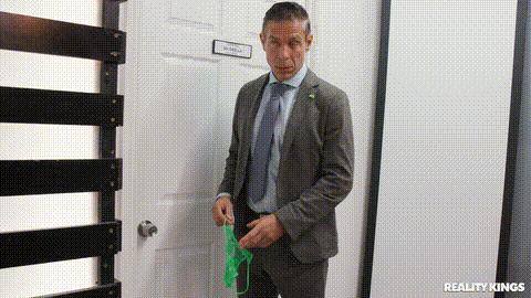 Meeting The RA_p5.gif