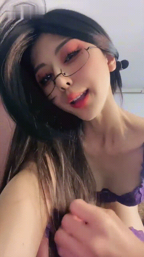 蘸点蜜桃酱_20260219_201033_p60_compressed.gif