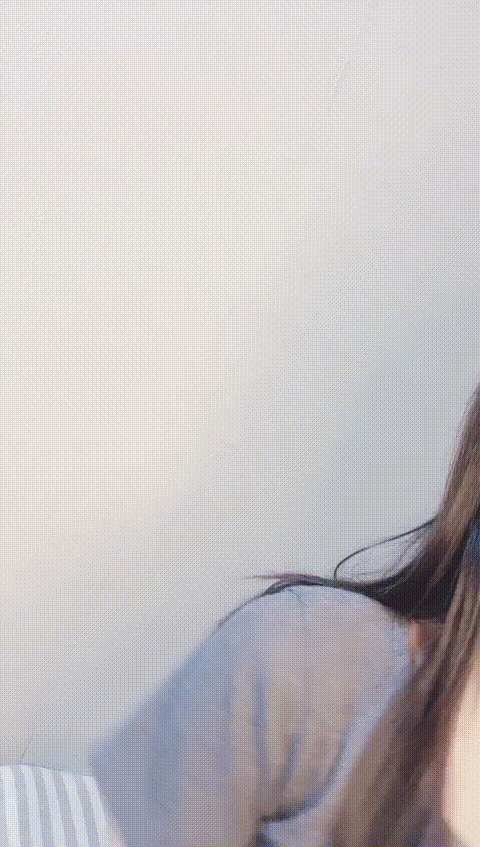 vlc_record_2023_05_28_23h19m41s_cx___p80.gif