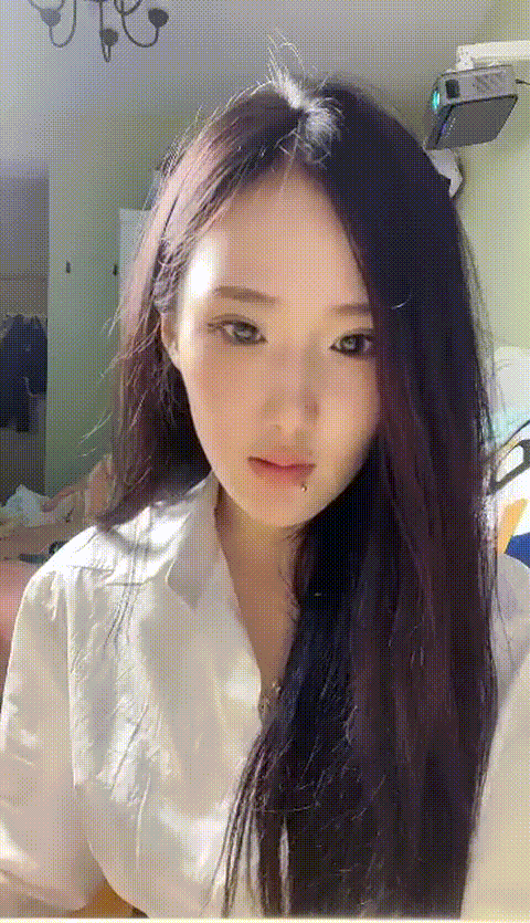 D杯小白_可爱学妹主播_露脸直播道具大秀合集9部_8_p60_compressed.gif
