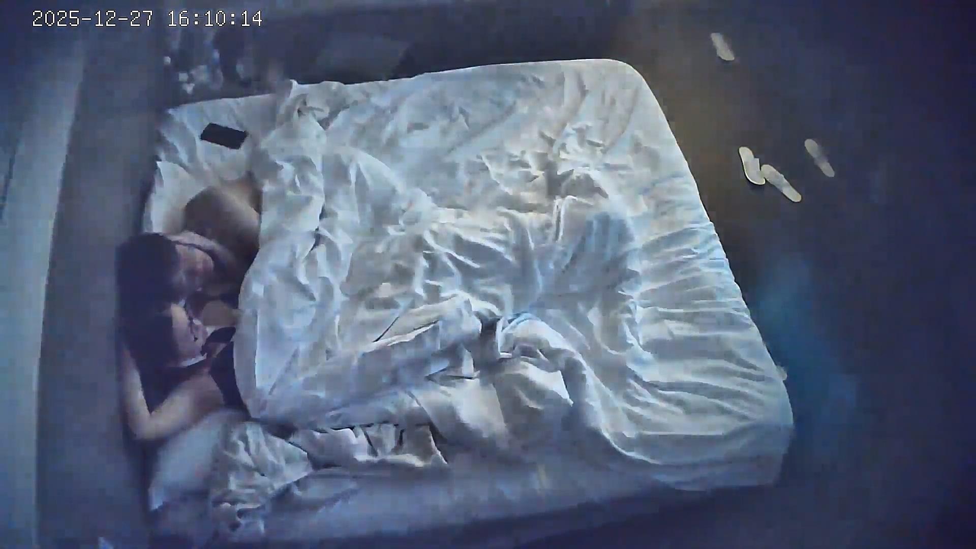 2.mp4_20251228_135341.402.jpg