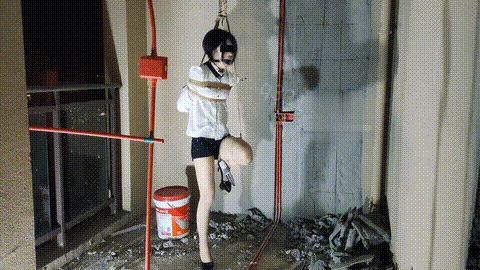 欢乐谷 女主播的末日深度版_p80.gif