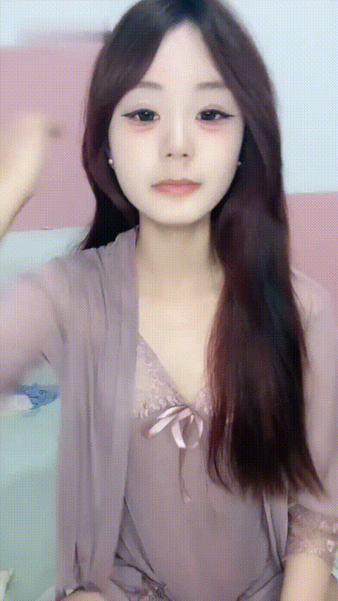 满嘴小生命_20260303_154416_p40_compressed.gif