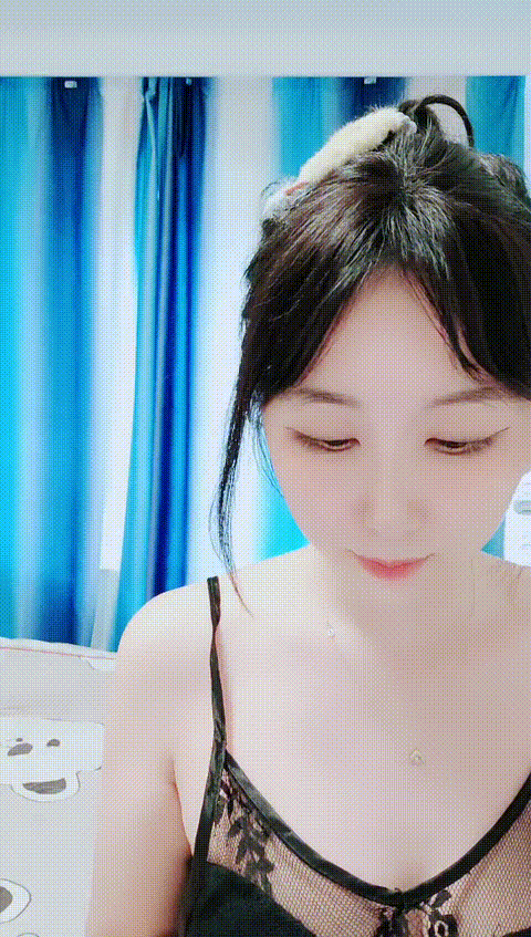 #k月月__6_20_2w9e0_p60_compressed.gif