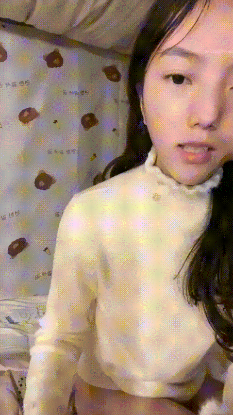 【晚儿】超级清纯校花萝莉女神_宿舍道具自慰流白浆粉红蜜穴_4_p5 (2).gif.gif