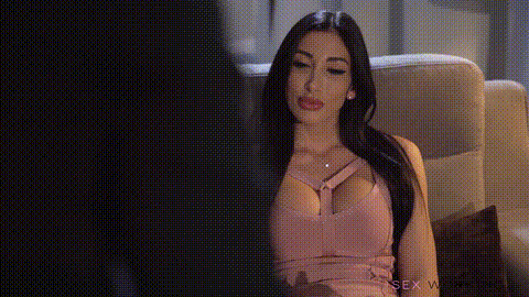 New male escort wants to impress_p5.gif