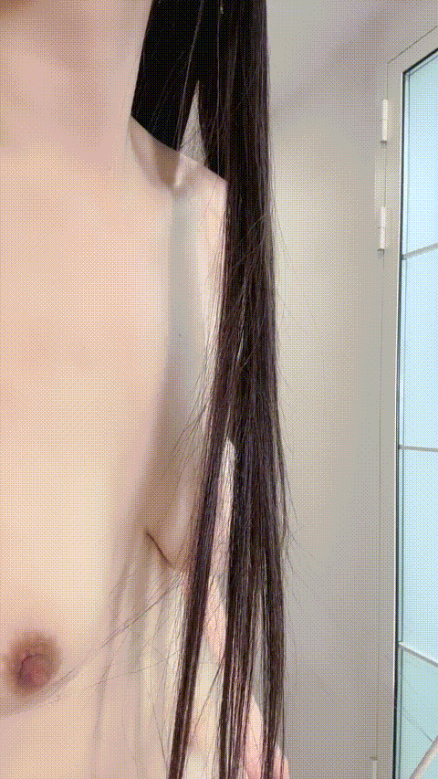 重磅【清野儿】七彩最靓女 美乳又大又白 高颜值大长腿 跳裸体舞秀动作优雅多情 跳蛋塞.gif