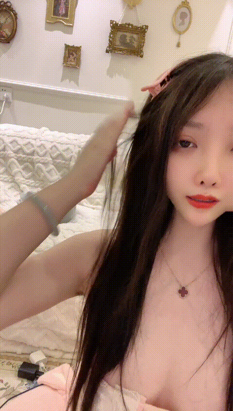 #小妤36d__#泱_qljtw_p5_compressed.gif