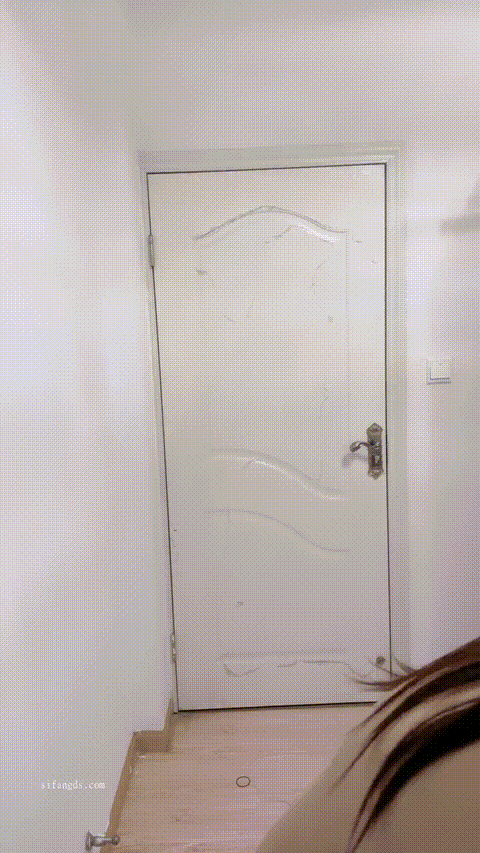 小云慢吞吞   美少女  道具自慰 (5)_p60.gif