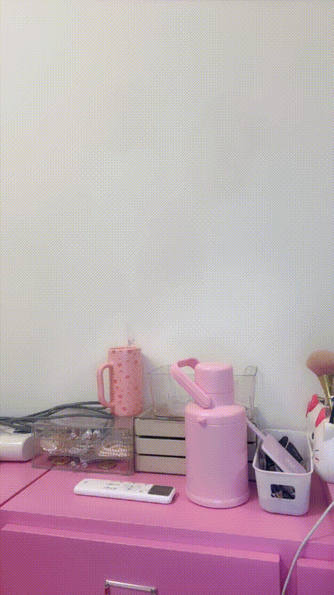 尤物御姐【宝贝疯狂】十足淫女搔首弄姿气质出众更有味 独特咪咪 跳蛋无套吃鸡啪啪 (4).gif