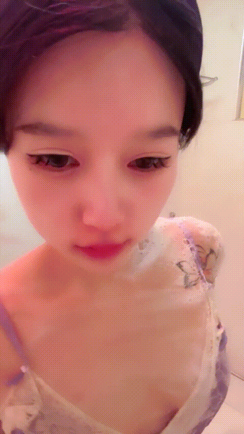 新人女神下海被干【今天草莓了么】猫耳朵极品中的极品 吃鸡调教道具玩弄 无套啪啪干爽.gif