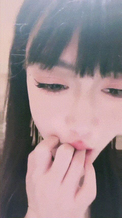 【花花】网红脸反差女神，妩媚妖娆，全裸热舞，道具自慰_3_p60 (2).gif.gif