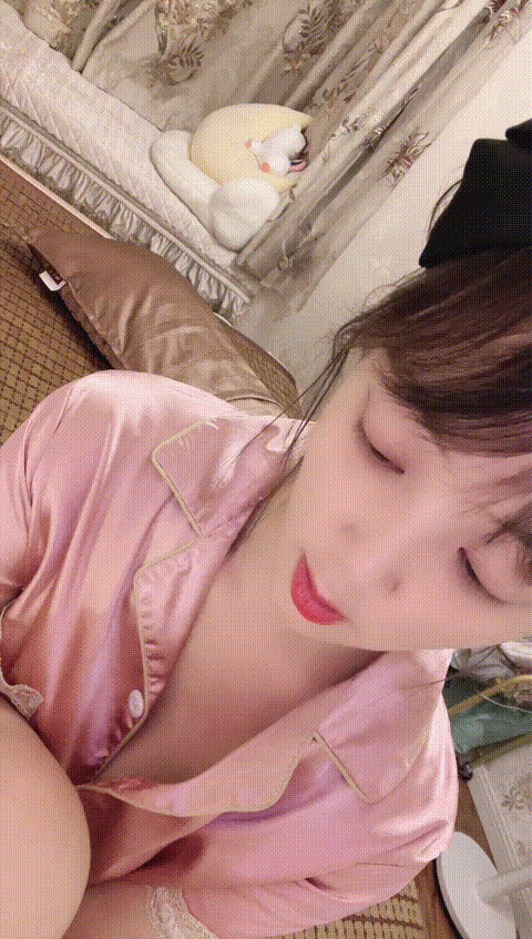 #迪迪__#hhhh_vq9lc_p80_compressed.gif