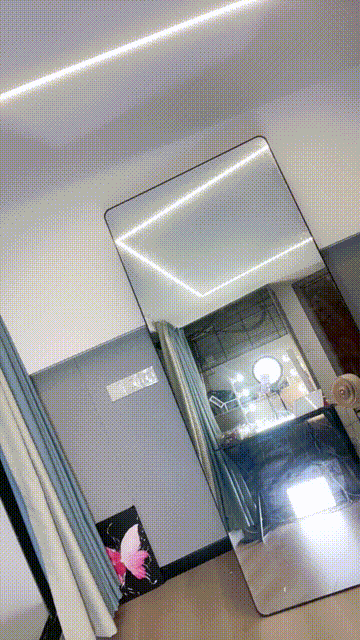 1 (8).gif