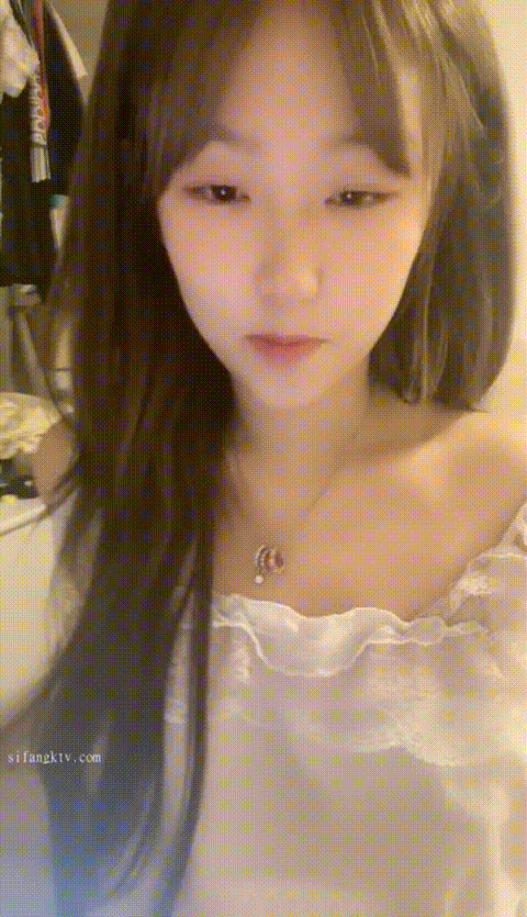 超高颜值黄播美女 黄播行业现象级美女 落九川小川是个美女漫画川 超长10小时合集 第一.gif