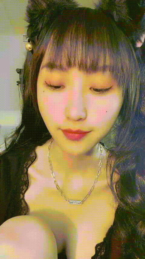 蘸点蜜桃酱草莓味妹妹_露脸直播福利视频合集65部_13_p60_compressed.gif