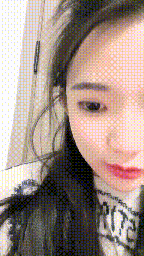 我不是学妹_校花级JK女神_美到爆_馒头逼_G奶抖动_喷尿_揉逼_自慰_疯狂扣穴_19_p80_com.gif