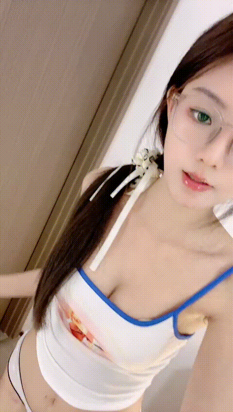 #一只羊_#眼镜妹i_p80_compressed.gif