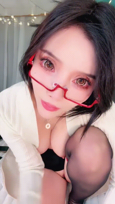 美乳绝品御姐【白熙】合集五 天生媚骨欲火旺盛 完美身材骚逼水超多夜夜喷 逆天颜值 美.gif