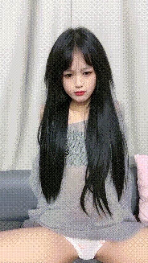 #小易的so啵啵 __p60_compressed.gif