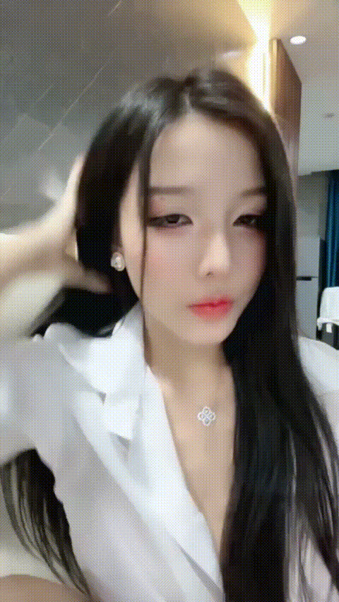 小巴辣子_20260216_003120_p40_compressed.gif
