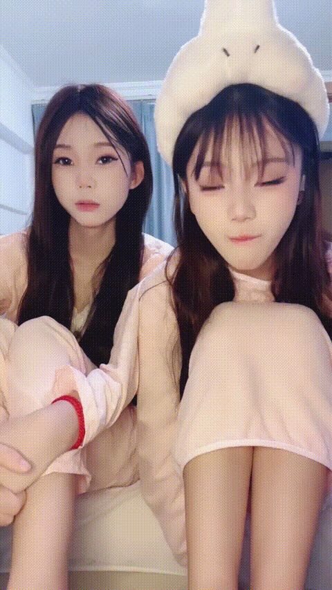 00后极品姐妹 #06极品姐妹 702503755_ 1222-232218_p5.gif