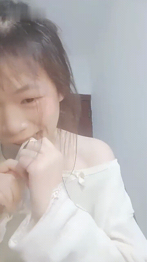卜诗雅_20260213_100226_p5.gif