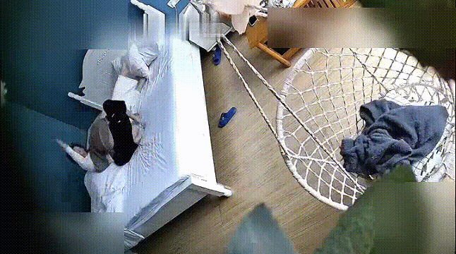 今日最新酒店偷拍3-19！一对大学情侣 妹子看着很文静，实则是个淫荡的荡妇淫娃！00031.gif